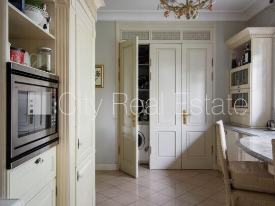 Zeme īpašumā, fasādes māja, renovēta māja, ķieģeļu mūra sienas, fasāde ar dekoratīvo Rīga - foto 7