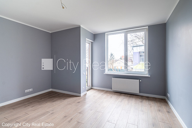 Zeme īpašumā, rindu māja, jaunceltne, dzīvokļu skaits ēkā  4 gab., keramzīta bloku sienas, Rīga - foto 16