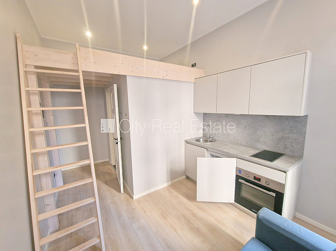 Pagalma ēka, fasādes māja, renovēta māja, slēgts pagalms, ieeja no ielas un pagalma, kāpņu Rīga - foto 4