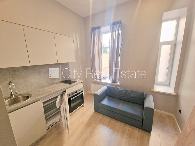 Pagalma ēka, fasādes māja, renovēta māja, slēgts pagalms, ieeja no ielas un pagalma, kāpņu Rīga - foto 6