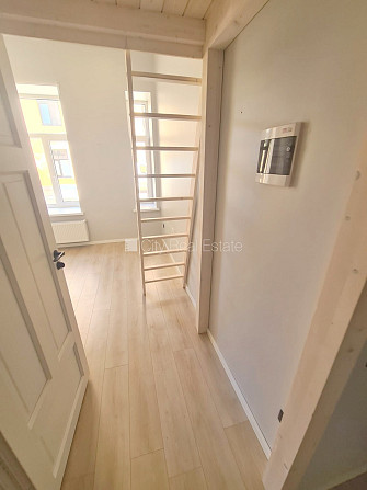 Pagalma ēka, fasādes māja, renovēta māja, slēgts pagalms, ieeja no ielas un pagalma, kāpņu Rīga - foto 10