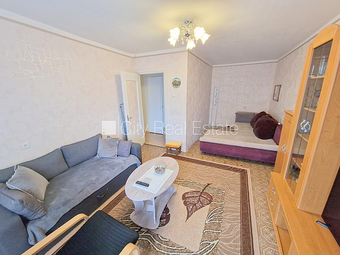 Zeme īpašumā, fasādes māja, ieeja no ielas, ir lifts, lodžija, logi vērsti uz pagalma pusi, Rīga - foto 10