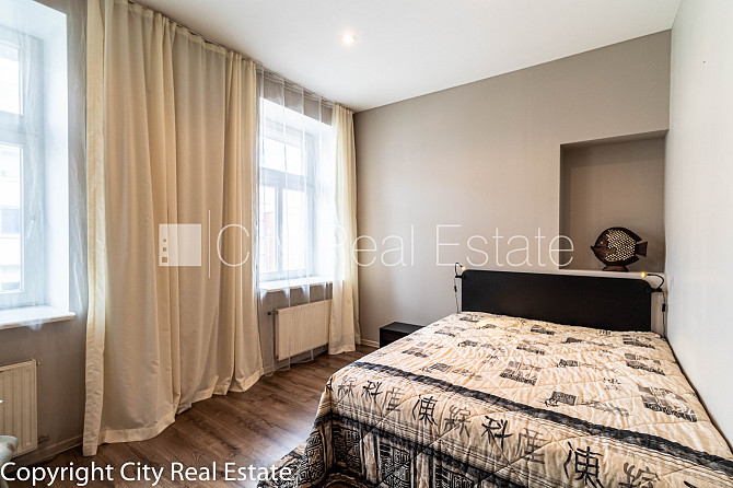 Fasādes māja, renovēta māja, slēgts pagalms, iespēja nomāt autostāvvietu, ieeja no ielas, Rīga - foto 10