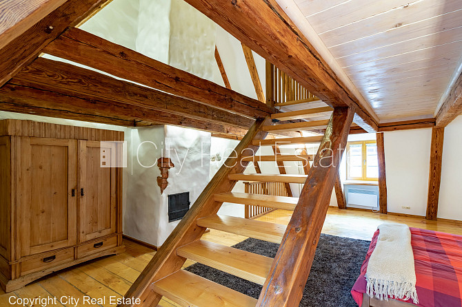 Fasādes māja, renovēta māja, mainīts Jumta segums, bruģēts piebraucamais ceļš, ieeja no Rīga - foto 17