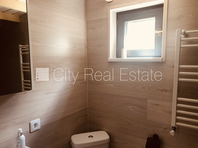 Šo dzīvokli izīrē pa diennaktīm (īstermiņa īre), īres cena sludinājumā norādīta par Rīga - foto 17