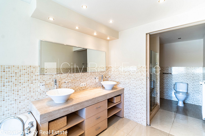 Fasādes māja, slēgts pagalms, vieta automašīnai, luksuss apartamenti , ir lifts, trīs Rīga - foto 20