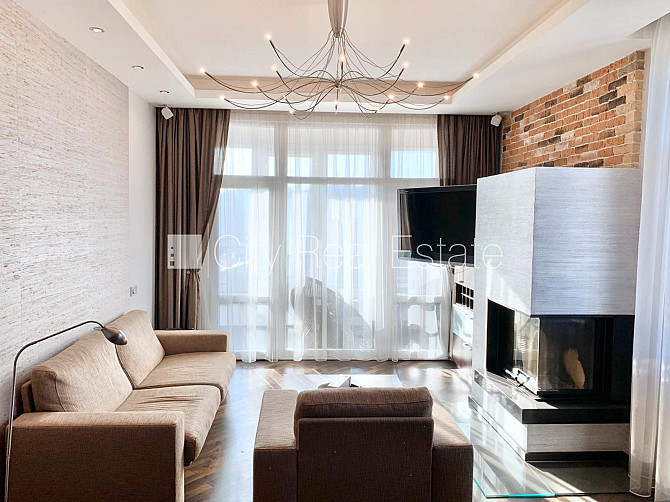 Новостройка, благоустроенный озеленённый двор, подземная стоянка, во дворе Рига - изображение 3