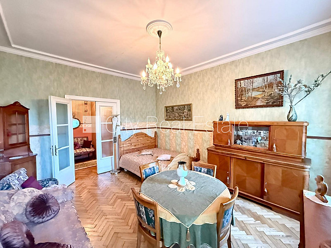 Fasādes māja, labiekārtota apzaļumota teritorija, slēgts pagalms, slēgta teritorija, vieta Rīga - foto 5