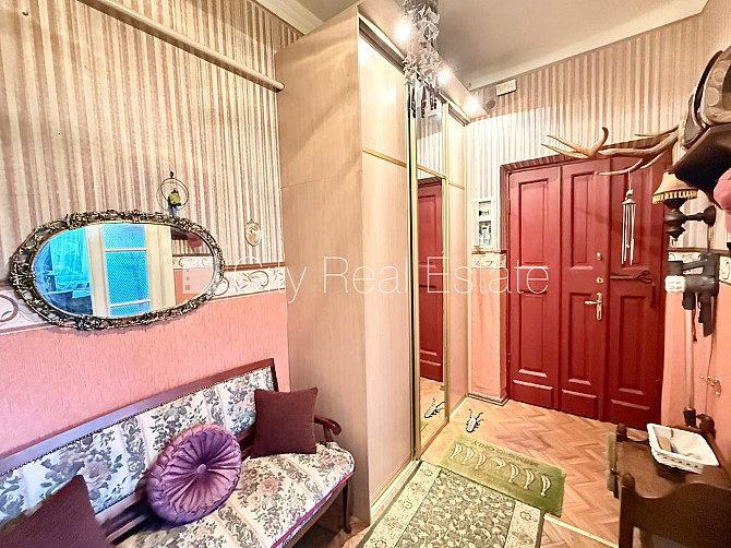 Fasādes māja, labiekārtota apzaļumota teritorija, slēgts pagalms, slēgta teritorija, vieta Rīga - foto 7