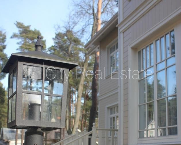 Renovēta māja, labiekārtota apzaļumota teritorija, iežogota teritorija, slēgta teritorija, Jūrmala - foto 11