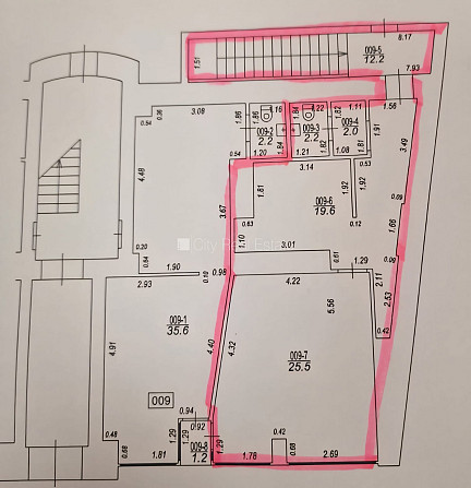 Fasādes māja, divas ieejas, gāzes apkure, lielie skatlogi, tualete 2,2 m2, telpas Rīga - foto 9