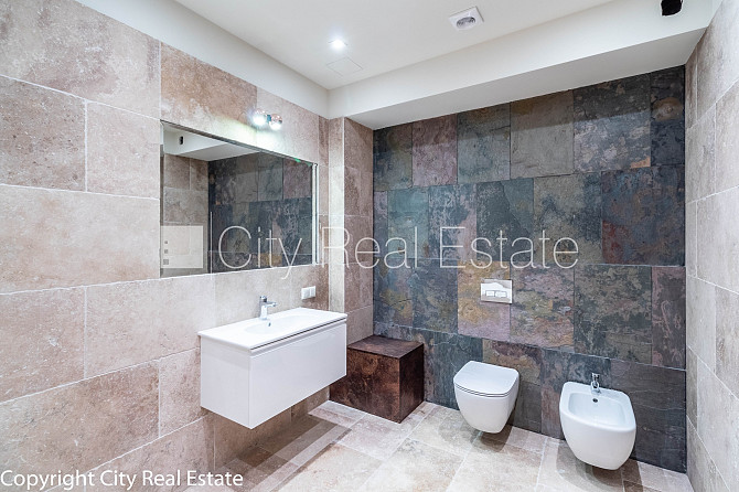 Новостройка, здание во дворе, закрытый двор, до ближайшей парковки 70 м, вход со Рига - изображение 7