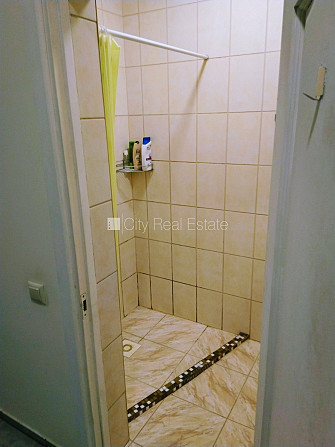 Бельэтаж, лифт, изолированные комнаты 3 шт., гостиная, одно помещение проходное, Рига - изображение 14