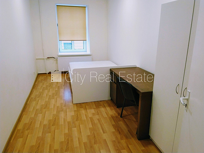 Бельэтаж, лифт, изолированные комнаты 3 шт., гостиная, одно помещение проходное, Рига - изображение 4