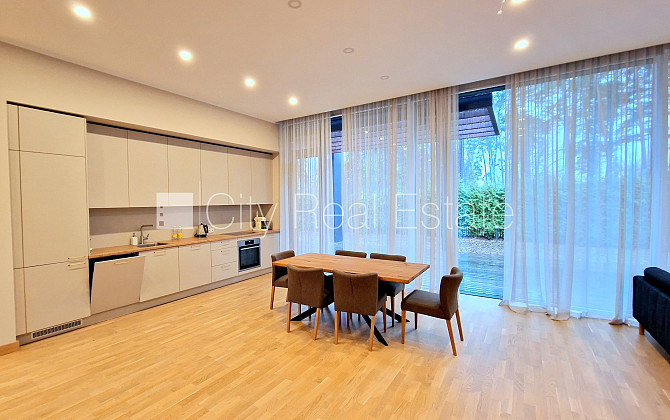 Частный дом, новостройка, дом во дворе, межэтажные железобетонные перекрытия, Юрмала - изображение 4