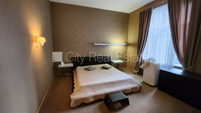 Фасадный дом, реновированный дом, вход с улицы, апартаменты люкс, лифт, лестничная Рига - изображение 7