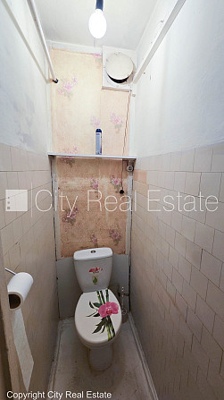 Kāpņu telpa pēc kosmētiskā remonta, lodžija, istabas izolētas 2 gab., centrālā apkure, Rīga - foto 19