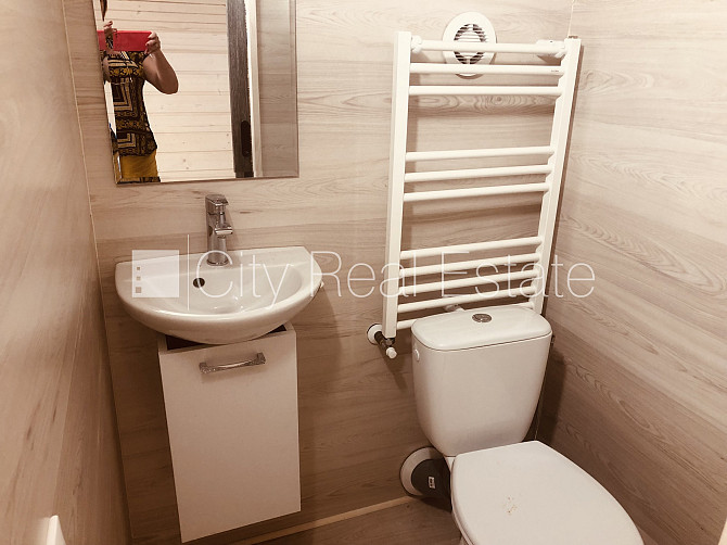 Šo dzīvokli izīrē pa diennaktīm (īstermiņa īre), īres cena sludinājumā norādīta par Rīga - foto 9