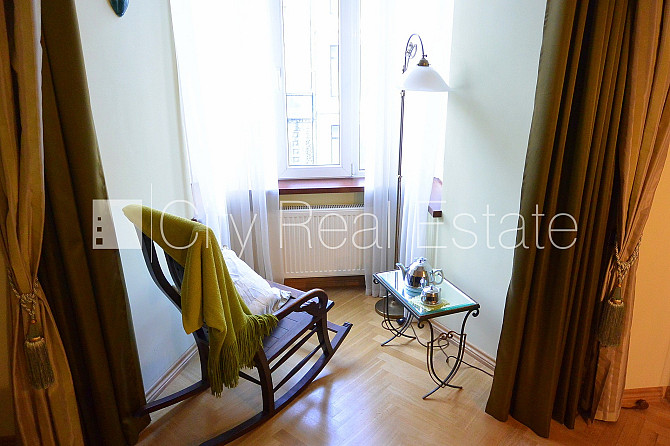 Fasādes māja, slēgta teritorija, ieeja no ielas, ir lifts, balkons, guļamistabu skaits 2 gab., Rīga - foto 12