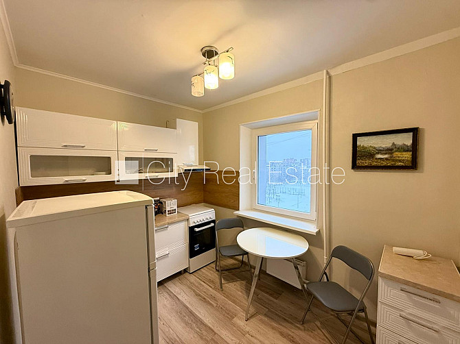 Pagalma ēka, renovēta māja, labiekārtota apzaļumota teritorija, vieta automašīnai, Rīga - foto 16