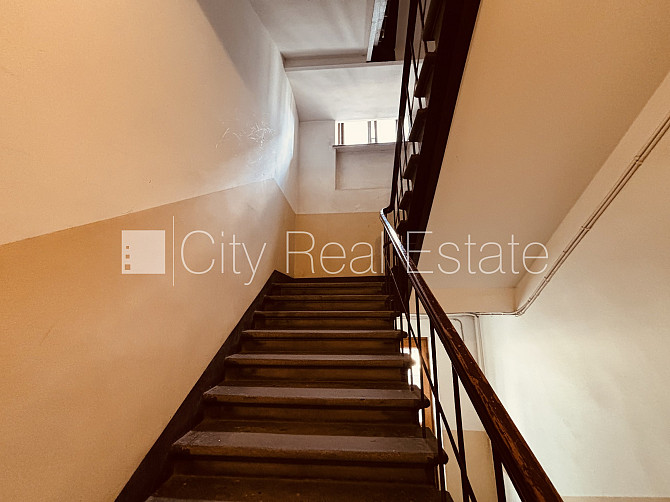 Logi vērsti mājas abās pusēs, plašs skats no loga, gaisa kondicionēšanas sistēma, Rīga - foto 11