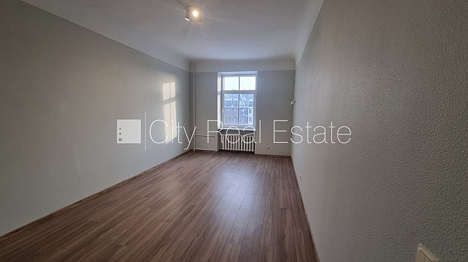 Реновированный дом, закрытый двор, лифт, лестничная клетка после капитального Рига - изображение 4