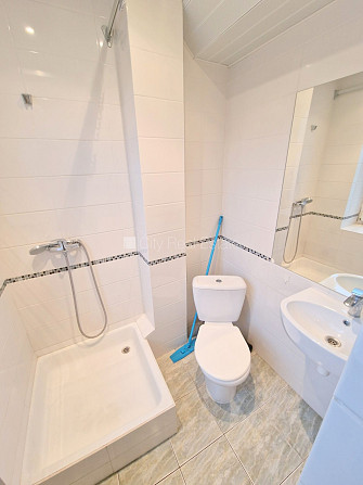 Fasādes māja, renovēta māja, labiekārtota apzaļumota teritorija, luksuss apartamenti , ir Rīga - foto 2