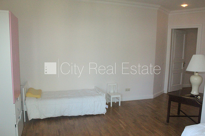 Fasādes māja, renovēta māja, slēgts pagalms, ieeja no ielas un pagalma, ir lifts, kāpņu Rīga - foto 17