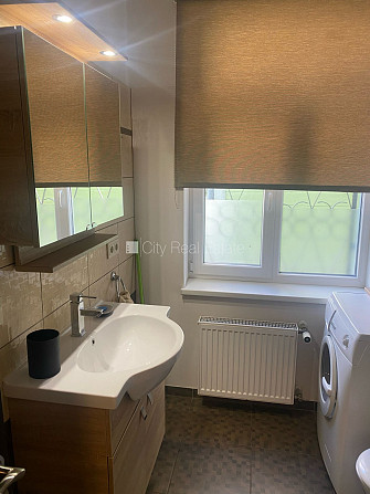 Fasādes māja, ieeja no pagalma, guļamistabu skaits 1 gab., studio tipa, virtuve apvienota ar Rīga - foto 10