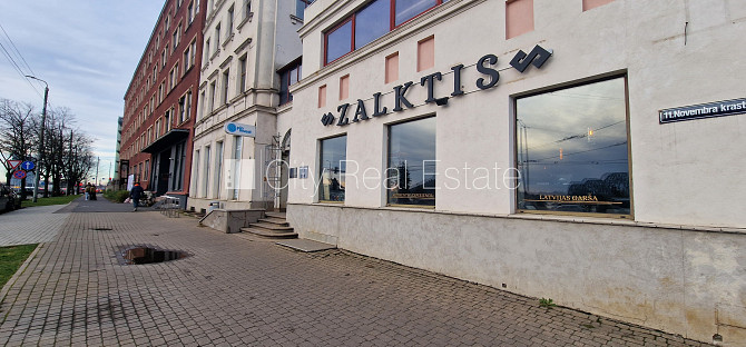Земля в собственности, фасадный дом, на подвальном этаже доступно кладовое Рига - изображение 3