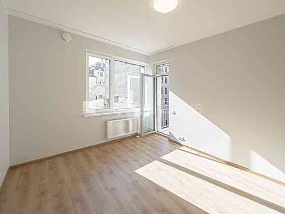 Здание во дворе, реновированный дом, закрытая территория, возможность аренды Рига