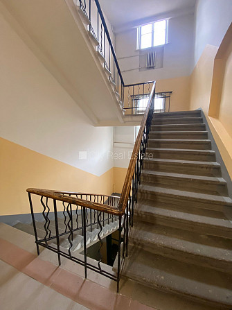 Реновированный дом, закрытый двор, мансарда, лестничная клетка после Рига - изображение 11