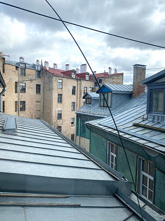 Реновированный дом, закрытый двор, мансарда, лестничная клетка после Рига - изображение 10