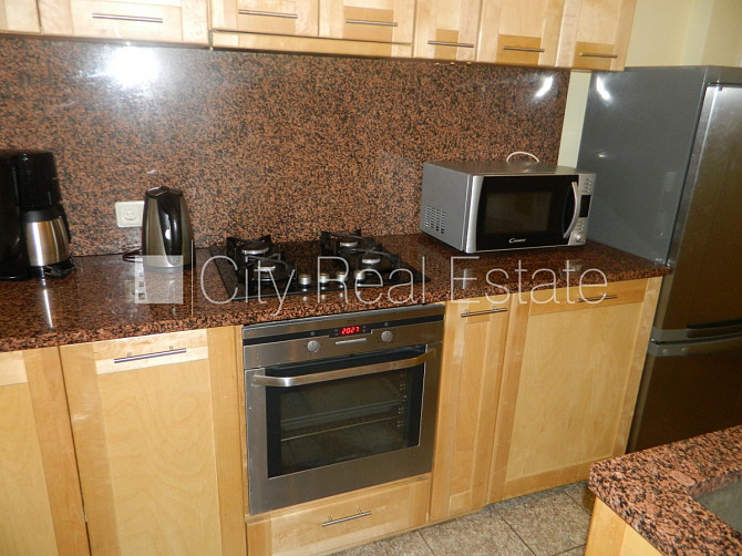 Šo dzīvokli izīrē pa diennaktīm (īstermiņa īre), īres cena sludinājumā norādīta par Rīga - foto 20