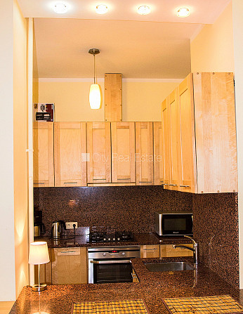 Дом во дворе, реновированный дом, закрытый двор, во дворе детская игровая Рига - изображение 16