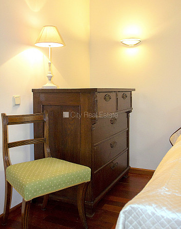 Дом во дворе, реновированный дом, закрытый двор, во дворе детская игровая Рига - изображение 8