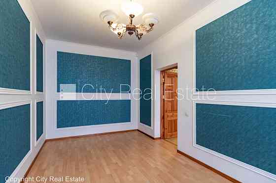 Проект - Krišjāņa Valdemāra 39 (Кришьяня Валдемара 39), здание во дворе, место для машины, Rīga