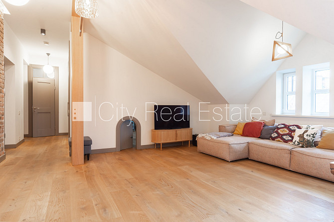 Teritorijas iebrauktuves vārti aprīkoti ar automatizētu atvēršanās un aizvēršanās Rīga - foto 11