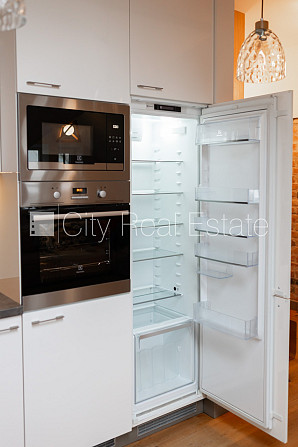 Teritorijas iebrauktuves vārti aprīkoti ar automatizētu atvēršanās un aizvēršanās Rīga - foto 6