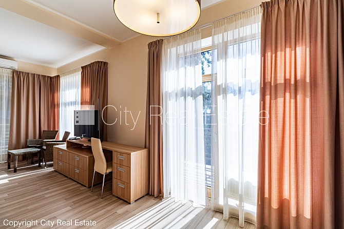 Zeme īpašumā, jaunceltne, zaļā teritorija, slēgts pagalms, teritorijas iebrauktuves vārti Jūrmala - foto 19