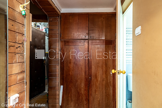 Pagalma ēka, slēgta teritorija, iežogota teritorija ar metāla sētu, garāža vienai Rīga - foto 19