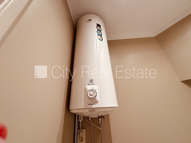 Zeme īpašumā, fasādes māja, slēgts pagalms, iežogota teritorija, slēgta teritorija, Rīga - foto 15