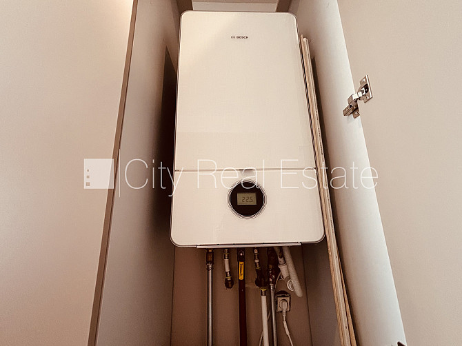 Zeme īpašumā, fasādes māja, slēgts pagalms, iežogota teritorija, slēgta teritorija, Rīga - foto 14