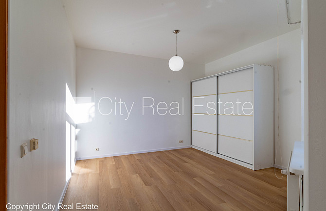 Fasādes māja, renovēta māja, viena kvadrātmetra apsaimniekošanas maksa mēnesī  0,93 EUR, Rīga - foto 10