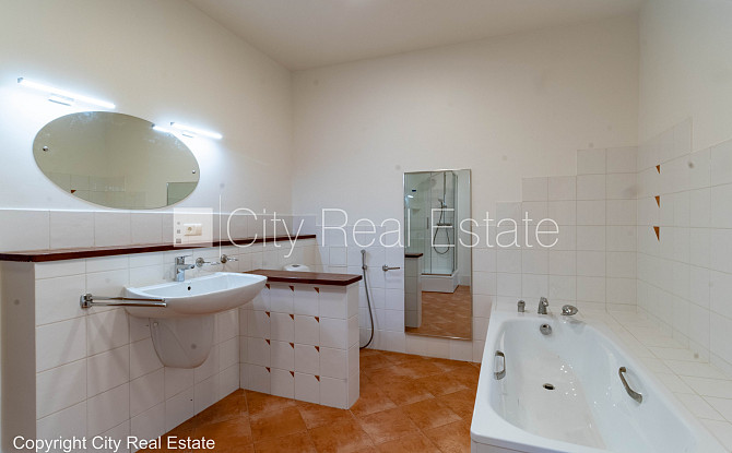 Fasādes māja, renovēta māja, viena kvadrātmetra apsaimniekošanas maksa mēnesī  0,93 EUR, Rīga - foto 19