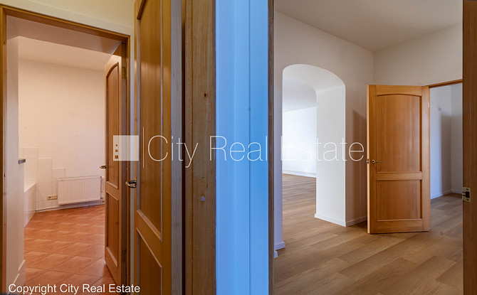 Fasādes māja, renovēta māja, viena kvadrātmetra apsaimniekošanas maksa mēnesī  0,93 EUR, Rīga - foto 14