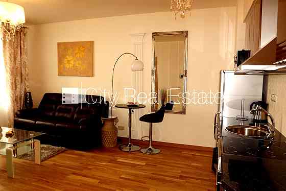 Проект - River Park (Ривер Парк), фасадный дом, реновированный дом, благоустроенная Rīga