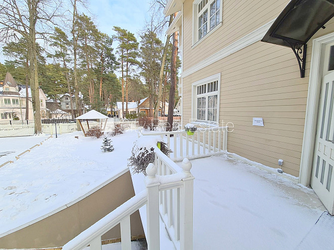 Labiekārtots apzaļumots pagalms, teritorijas iebrauktuves vārti aprīkoti ar automatizētu Jūrmala - foto 15