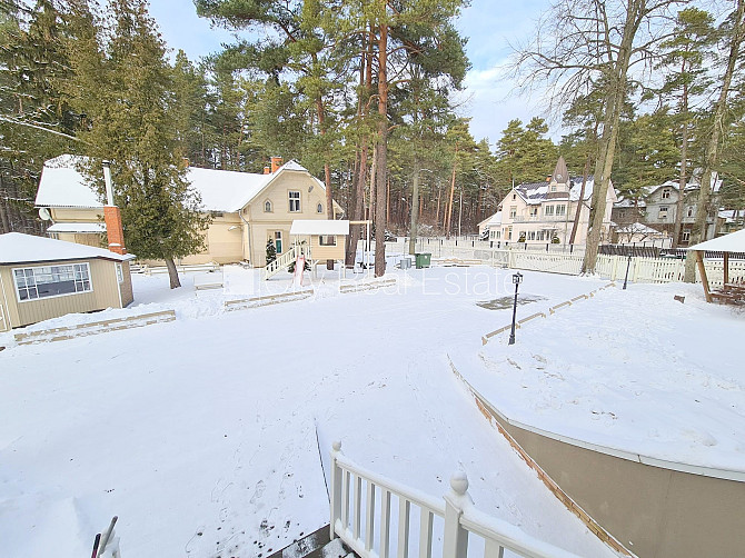 Labiekārtots apzaļumots pagalms, teritorijas iebrauktuves vārti aprīkoti ar automatizētu Jūrmala - foto 17