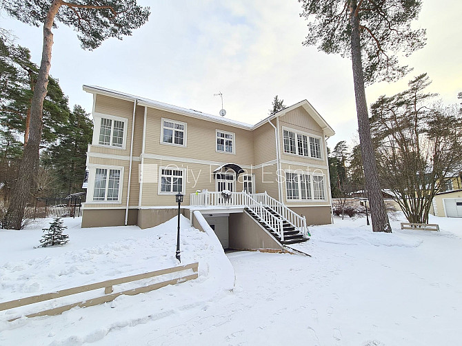 Labiekārtots apzaļumots pagalms, teritorijas iebrauktuves vārti aprīkoti ar automatizētu Jūrmala - foto 18